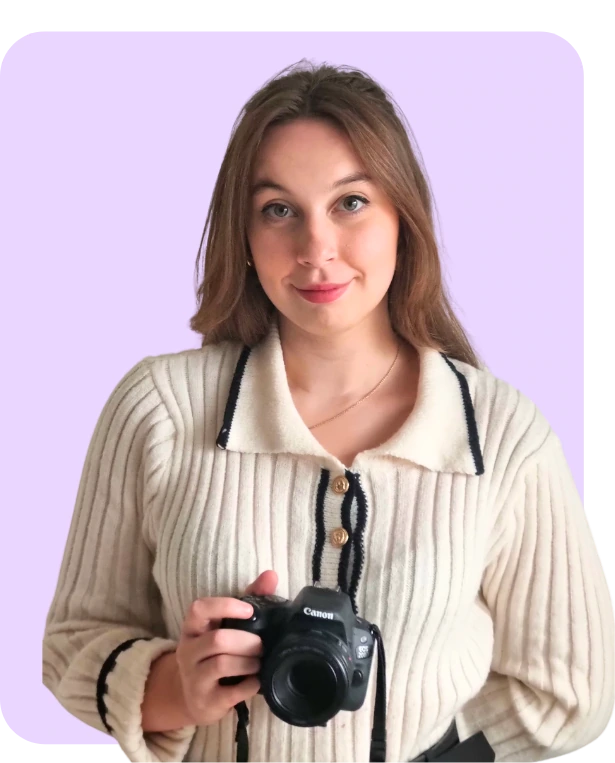 Photo portrait de la fondatrice de glow bright studio